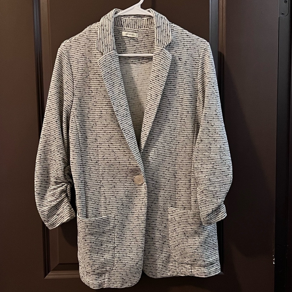 Max Studio Women’s Striped Blazer
